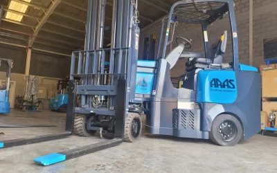 Articulated Forklift: The VNA Alternative That Frees Up UAE Warehouse Space